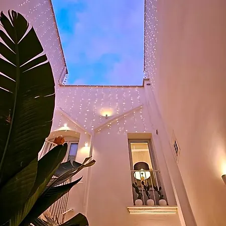 Vecchia Private & 4*