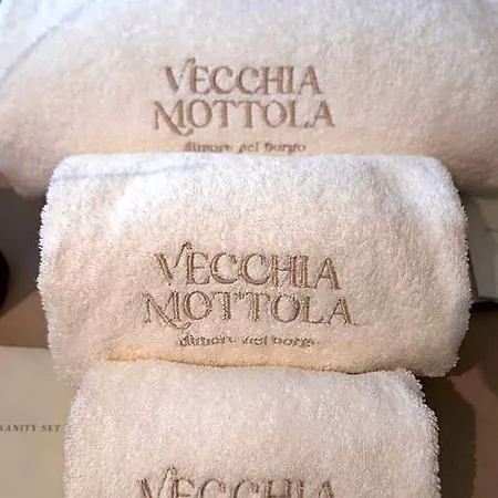 Vecchia Private & 4*